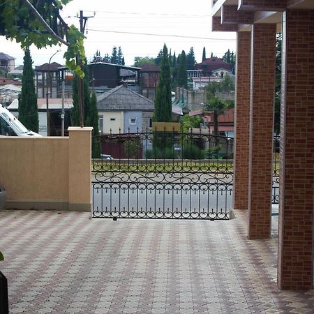 Guest House Lykhny กากรา ภายนอก รูปภาพ