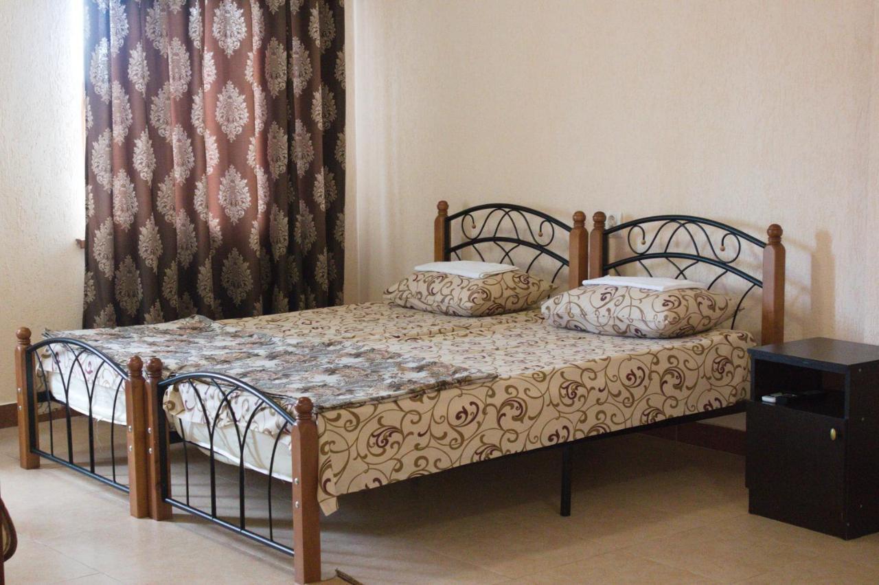 Guest House Lykhny กากรา ภายนอก รูปภาพ