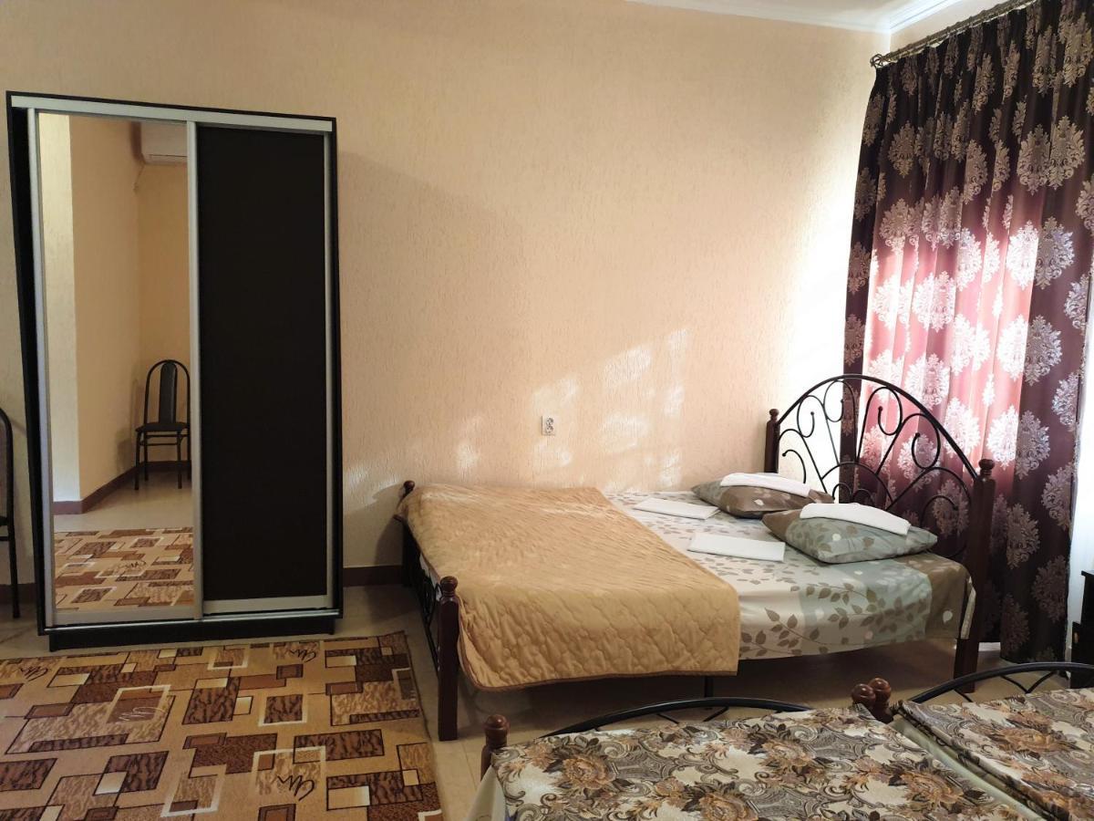 Guest House Lykhny กากรา ภายนอก รูปภาพ