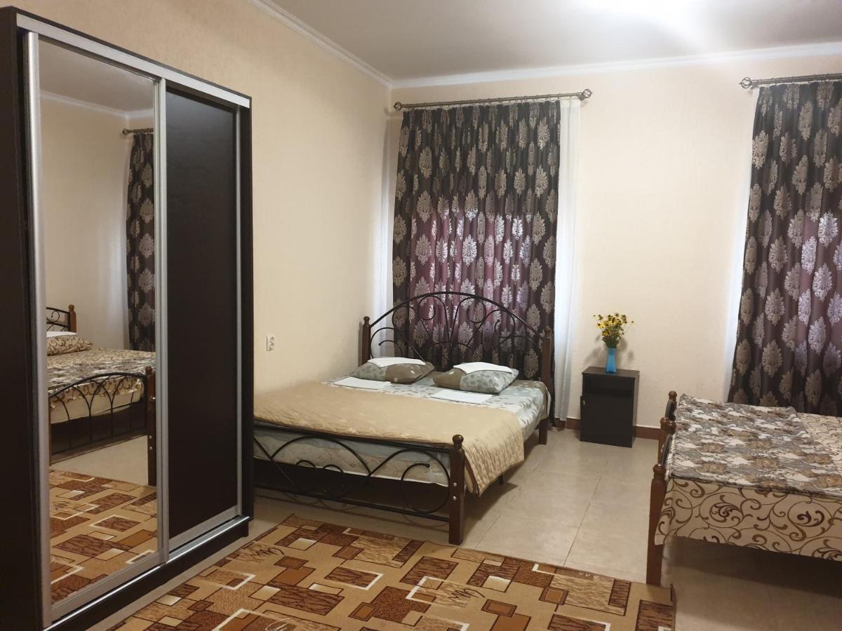 Guest House Lykhny กากรา ภายนอก รูปภาพ